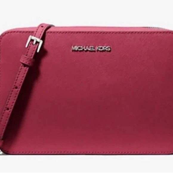 Michael Kors Jet Set Item Large Crossbody Dark Raspberry New With Tags $398 New - Picture 11 of 13